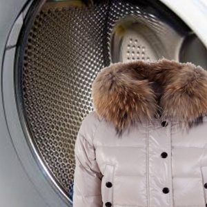 Detergent pentru spălarea jachetelor