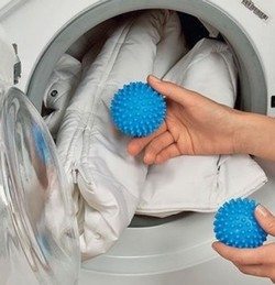 Ballen voor het wassen van donsjassen