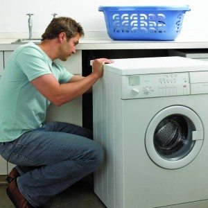 instalación de una lavadora incorporada