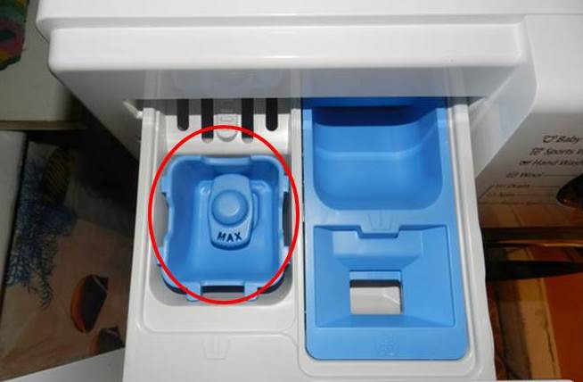 washing machine powder receptacle