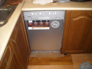 under-counter dishwasher