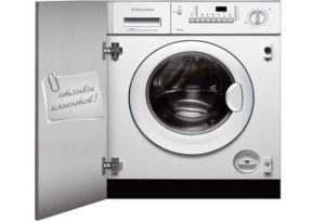 Anmeldelser af indbyggede vaskemaskiner