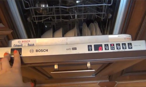 hvordan du slår på oppvaskmaskinen