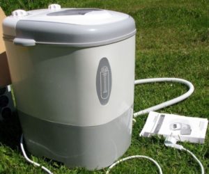 Pārskats par mini veļas mazgājamām mašīnām ar centrifūgu dārzam