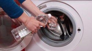 rengöring av en tvättmaskin med vinäger