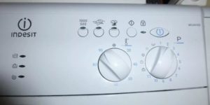 skalbimo mašinos skydelis