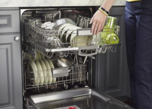 Mesin basuh pinggan mangkuk yang paling senyap dan senyap