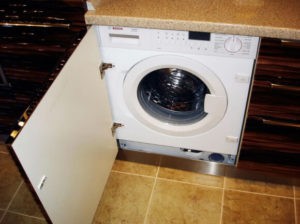 Tháo dỡ máy giặt tích hợp