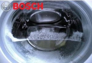Mașina de spălat rufe Bosch nu scurge apa