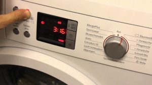 Teste de serviço da máquina de lavar roupa Bosch