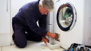 Máquina de lavar Electrolux não drena água