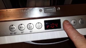 tetapkan mod pencuci suhu yang rendah