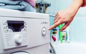 É possível ligar uma máquina de lavar vazia?
