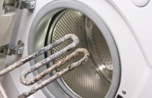 a les màquines de rentat i assecat, l'escalfador sovint es crema