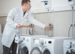 วิธีการตรวจสอบอย่างอิสระของเครื่องซักผ้า