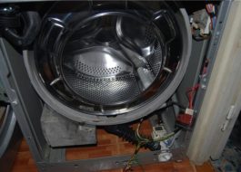 Comment nettoyer la pompe dans la machine à laver Virpul