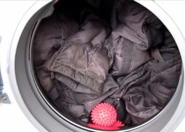 Com esponjar una jaqueta després de rentar-se a casa
