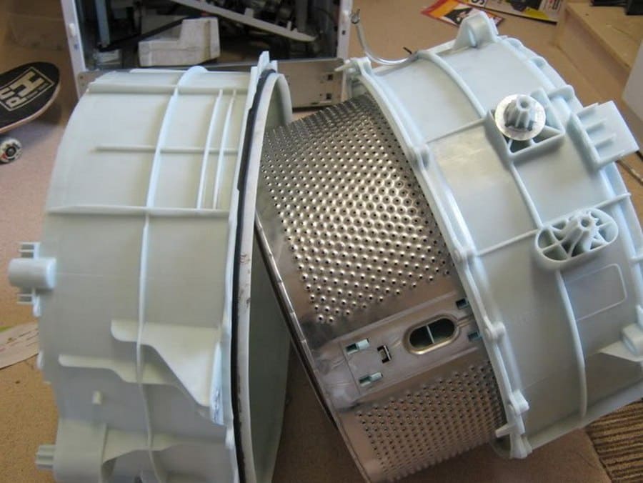 Comment démonter le tambour d'une machine à laver LG