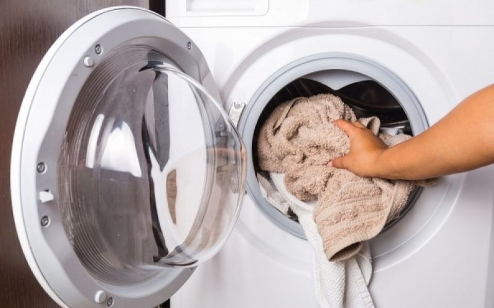 Der er for meget vasketøj i LG-maskinens tromle