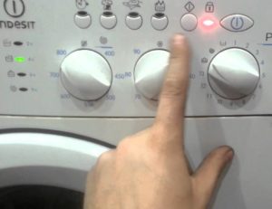 How to restart an Indesit washing machine?