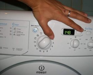 Testmodus van de Indesit-wasmachine