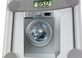 כמה שוקלת מכונת כביסה של Indesit?