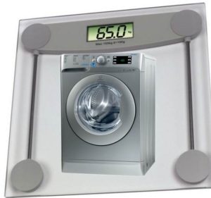 เครื่องซักผ้า INDESIT มีน้ำหนักเท่าไหร่?