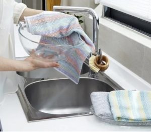 Com eliminar l'olor dels draps de cuina?