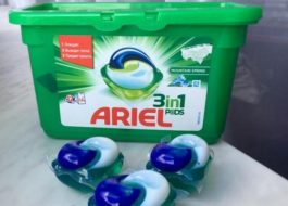 Jak používat Ariel 3v1 prací kapsle