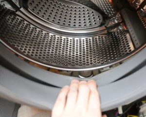 Wie entferne ich die Trommel aus einer Samsung-Waschmaschine?