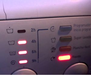 Những trục trặc của máy giặt Hotpoint Ariston