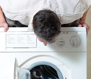 Ariston skalbimo mašina šokinėja gręžimo ciklo metu
