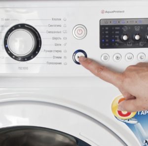 Hoe de Atlant-wasmachine aanzetten?