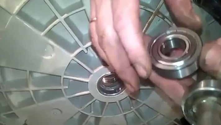how to replace bearings