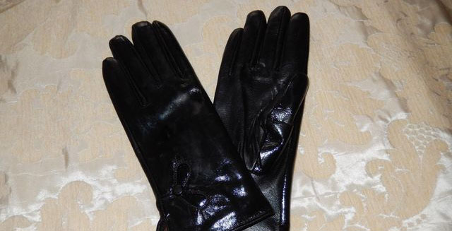 hand wash gloves