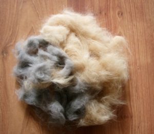 Как да почистите животински косми от пералня?