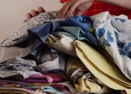 ใส่ผ้าปูที่นอนเข้าเครื่องซักผ้าได้กี่ชุด?