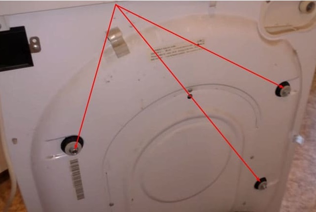 Como remover os parafusos de transporte em uma máquina de lavar Bosch