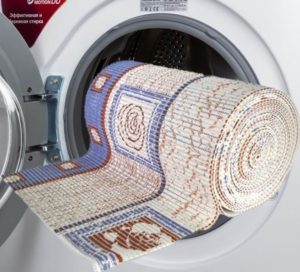 Kan een rubberen mat in een wasmachine worden gewassen?