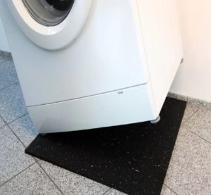 Anti-slip mats for washing machines