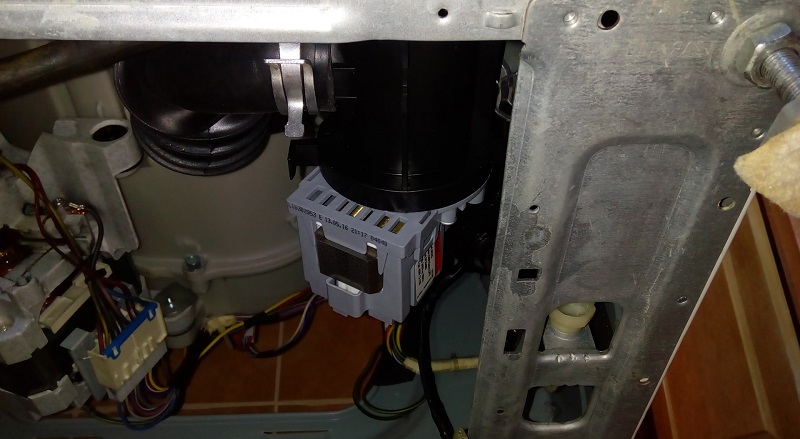 Pregorjela pumpa na Bosch perilici rublja