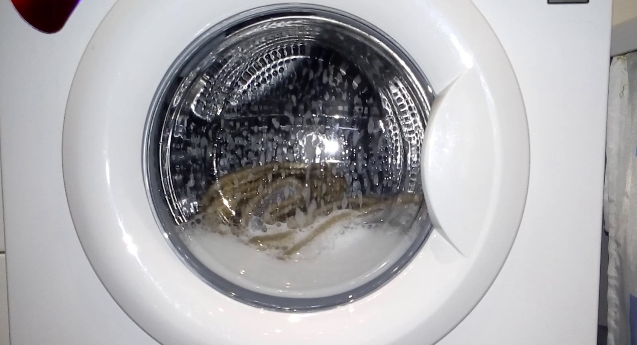 Den Teppich in der Waschmaschine waschen