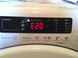 Fout E20 in Kandy-wasmachine
