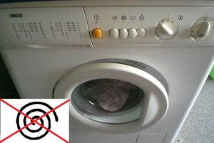סחרור מכונת הכביסה Zanussi לא עובד