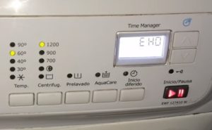 ข้อผิดพลาด EHO ในเครื่องซักผ้า Electrolux