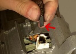 Come cambiare le spazzole su una lavatrice Siemens