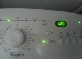 Paano i-on nang tama ang Whirlpool washing machine