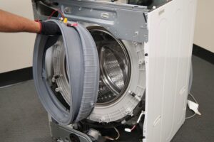 Het demonteren van een Siemens wasmachine
