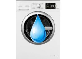 Die Ardo-Waschmaschine füllt das Wasser auf und lässt es sofort wieder ab
