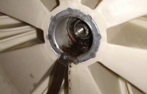Cara menukar bearing dalam mesin basuh Daewoo